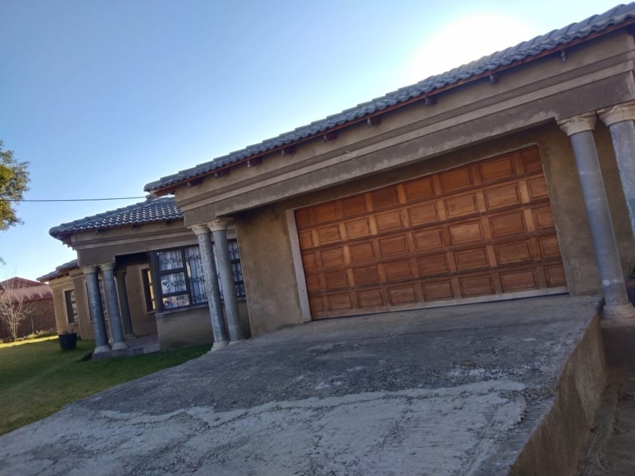 5 Bedroom Property for Sale in Kestell Free State